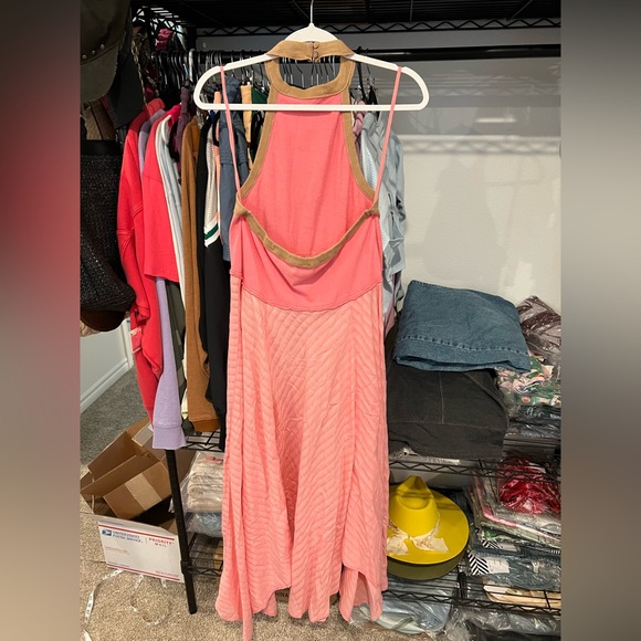Free People Pink Maxi Dress NWOT.***has a call out*** - Picture 4 of 7
